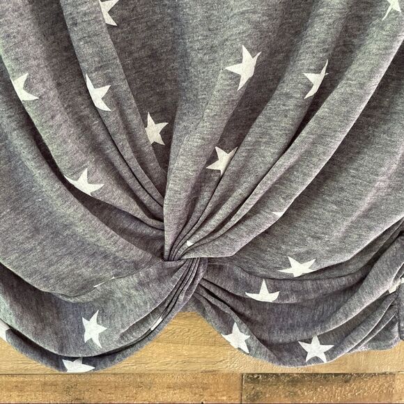 Lucky Brand Short Sleeve Star Print Twist Front T-Shirt In Navy Multi Size Small - Picture 4 of 8